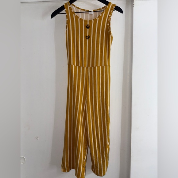 2/$15 Golden Striped Sleeveless Jumpsuit - Picture 4 of 4